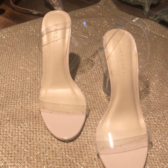 Clear Lucide Pump - Picture 1 of 3